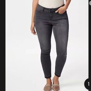 NYDJ Ami Skinny Jeans High Rise Lift Tuck Tech Released Hem Washed Black Size 14